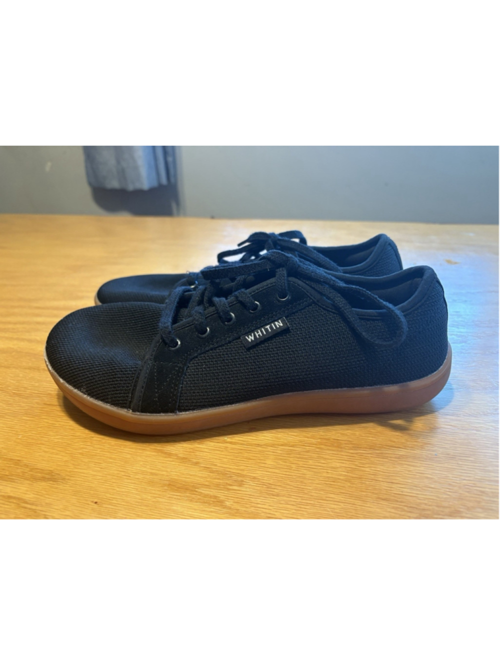 Whitin Slip On Barefoot Breathable Black Gum Slip On Shoe Size 40 GUC